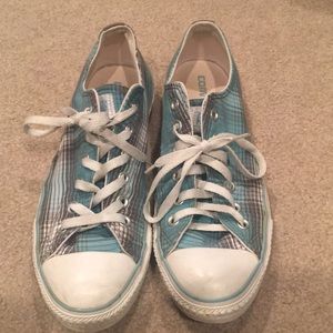 Converse low tops
